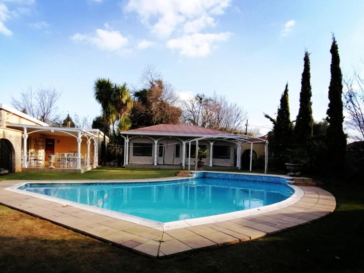 Casa Romana B&B Ladybrand Exterior photo